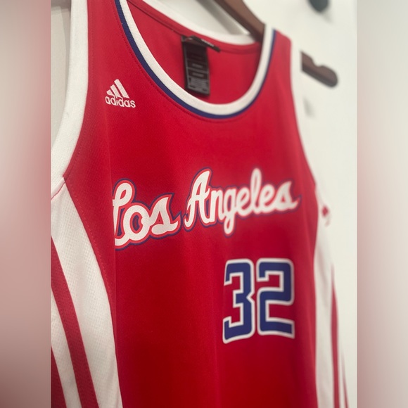 Woman’s Adidas Blake Griffin #32 Clippers Jersey - Picture 2 of 6